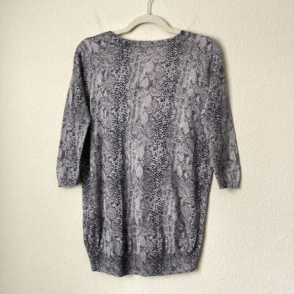 Aritzia Wilfred Silk Cashmere Blend Snake Reptile Print Sweater Top - Picture 7 of 8